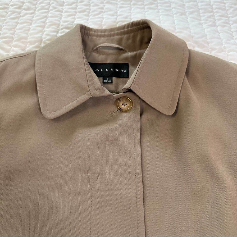 Gallery Women's Tan Belted Trench Coat With Pockets - Picture 7 of 15
